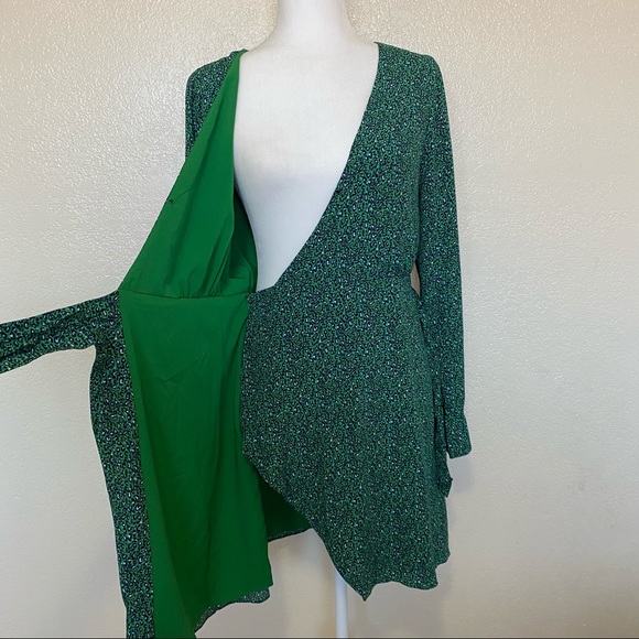 Sanctuary Stay the Night Printed Wrap Dress - Picture 12 of 16